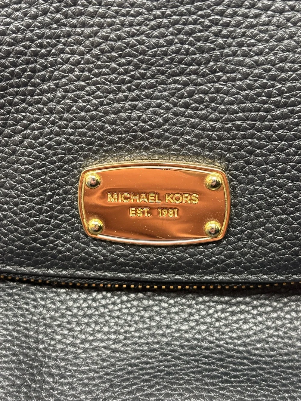 Michael Kors Black Pebbled Leather Bedford Tassel Purse Handbag - Picture 3 of 13